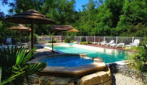 Chalet (5 Adults)