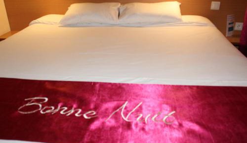Double Room (1 Adult)