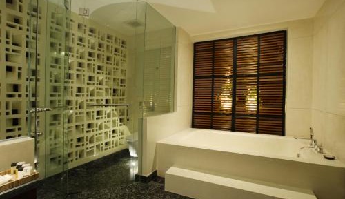 TSky Two-Bedroom Rooftop Villa with Private Pool