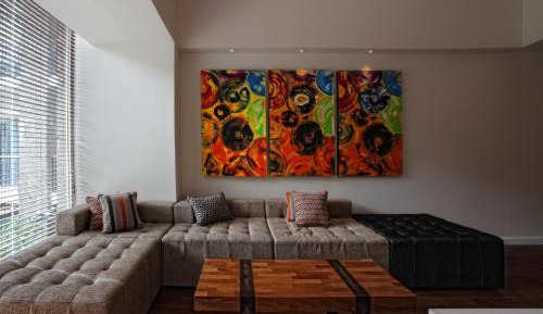 TSand Suite with All Day Breakfast, Daily Restocked Mini-bar and other Free Benefits