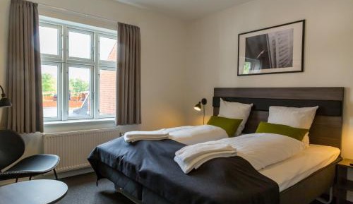 Double Room with Music Theme