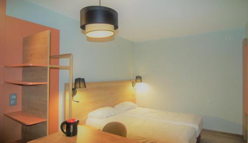 Studio Double Standard