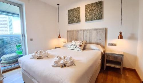 One-Bedroom Apartment with Terrace