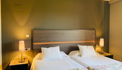 Twin Room with Balcony