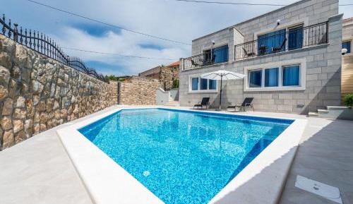 Four-Bedroom Villa with Private Pool