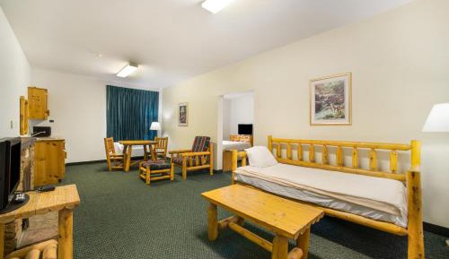 Studio Suite with King Bed - Non Smoking