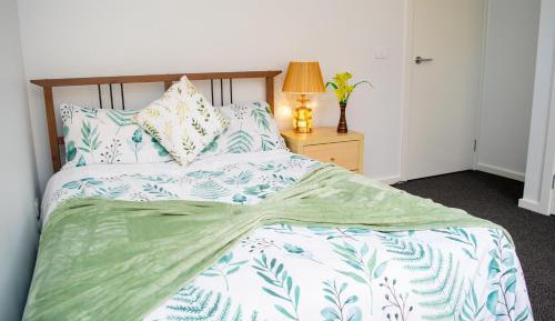 Deluxe Double Room with Shower