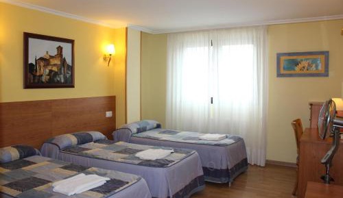 Twin Room with Extra Bed