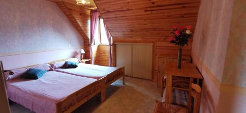 Family Room with Garden View