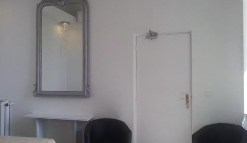 Double or Twin Room with Sea View