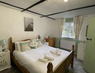 Double Room with Shower