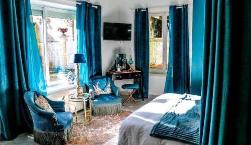 Suite with Garden View