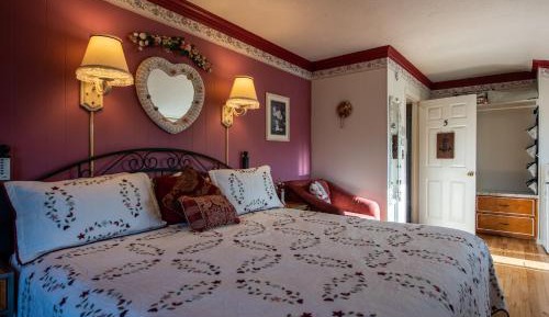 King Room with Balcony