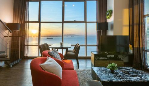 Two-Bedroom Apartment with Sea View