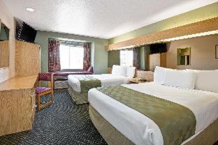King Room with Bath Tub - Mobility Accessible/Non-Smoking