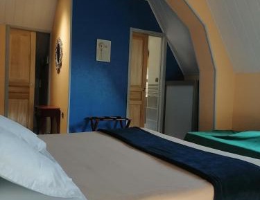 Double or Twin Room with Bathroom