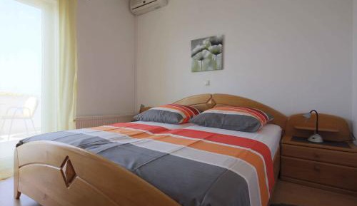 Double Room with Balcony and Sea View
