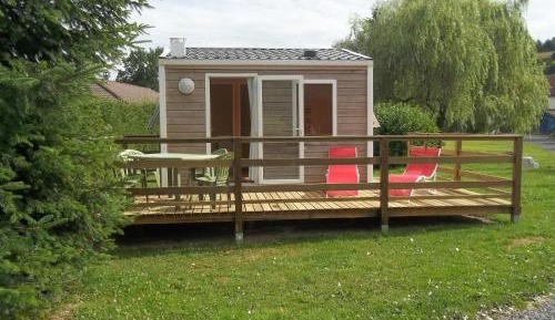 Bungalow with Patio