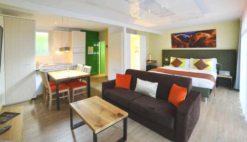 Deluxe Double or Twin Room with Lake View