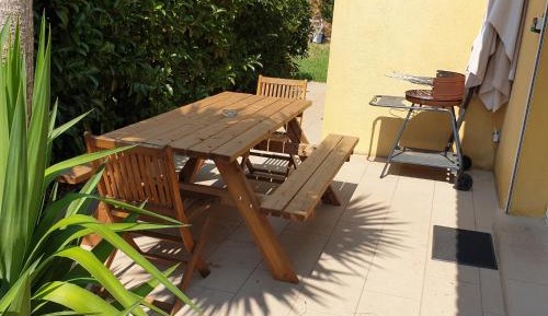 T3 Two-Bedroom House with small pool