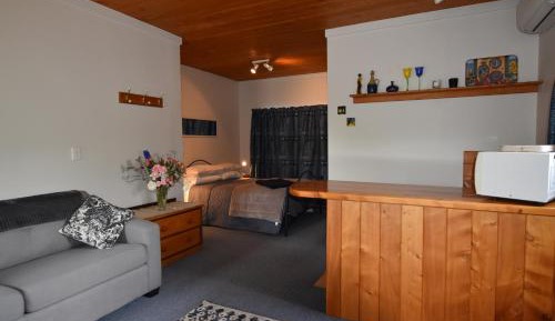 Deluxe Double Studio