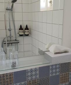 Double Room with street view