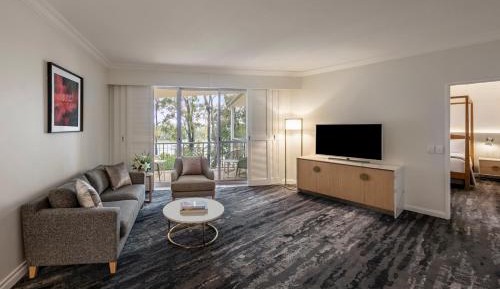 Homestead Suite with Garden View