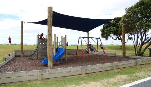 Standard Bungalow with Shared Bathroom