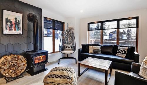 Three-Bedroom Chalet