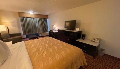 King Room with Sofa Bed - Smoking