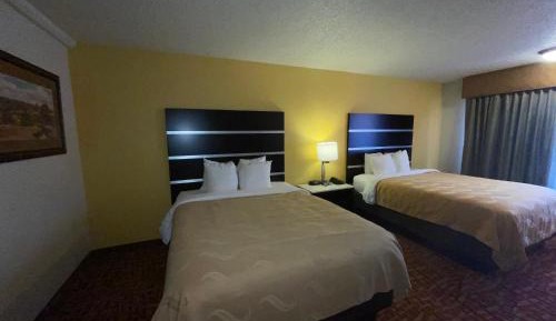 Queen Room with Two Queen Beds - Non-Smoking