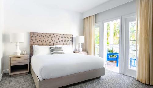 One-Bedroom Suite with Garden View