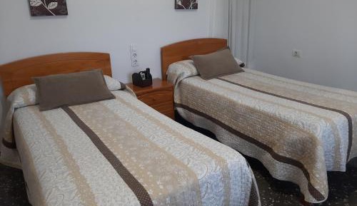 Twin Room with Extra Bed