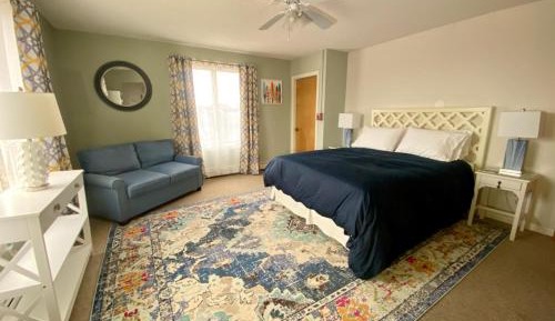 Double Room with Private Bathroom