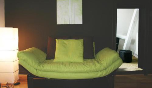 One-Bedroom Apartment with Garden View