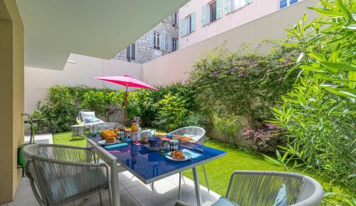 Superior Apartment