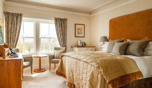 Master Room with Loch Ness View