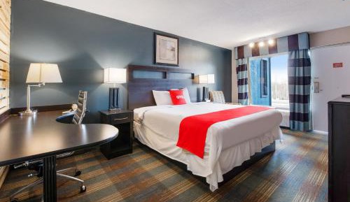 King Bed Accessible
