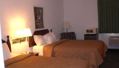 Queen Room with Two Queen Beds - Non-Smoking