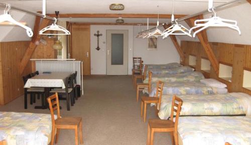 Single Bed in 11-Bed Dormitory Room