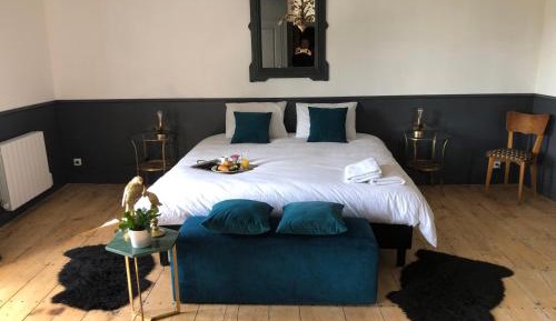 Double or Twin Room with Extra Bed