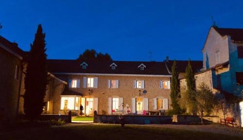 Double or Twin Room with Private Bathroom