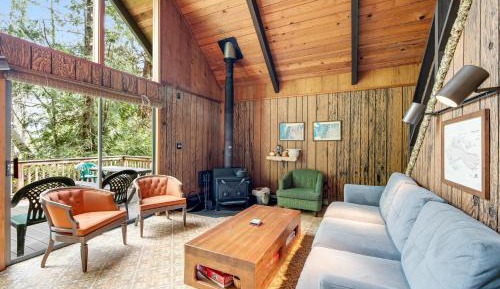 Two Bedroom Holiday Home