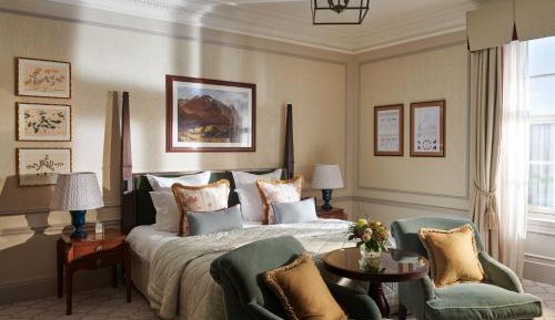 Luxury King Room with View