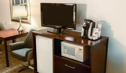 Queen Suite