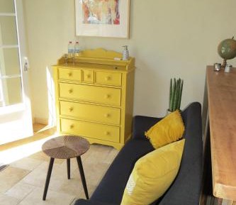 Deluxe King Suite