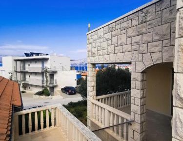 Three-Bedroom Apartment with Terrace and Sea View