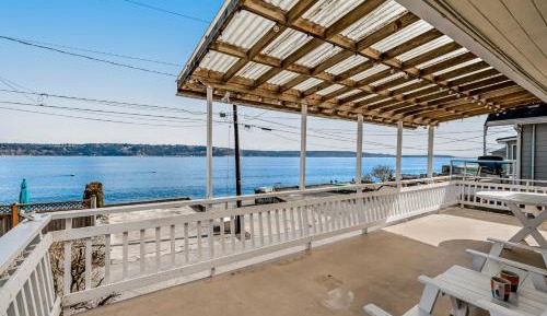 Two Bedroom Holiday Home