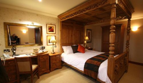 Four Poster Double Room