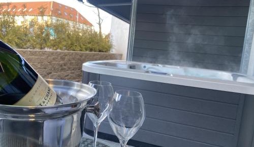 Double Room with Spa Bath